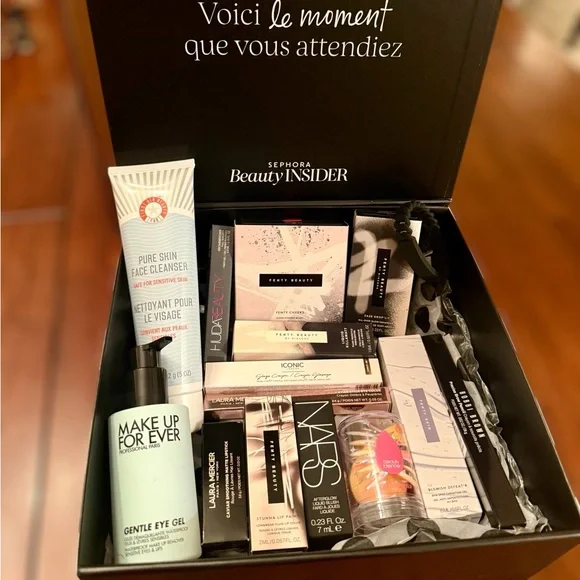 SOLD - Sephora Makeup Bundle Lot Stocking Stuffers - Picture 3 of 13